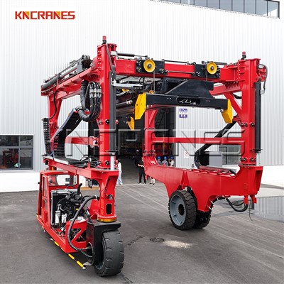 35톤 컨테이너 스트래들 캐리어